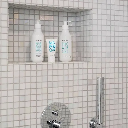 Casas Barulho Penthouse Old Town *