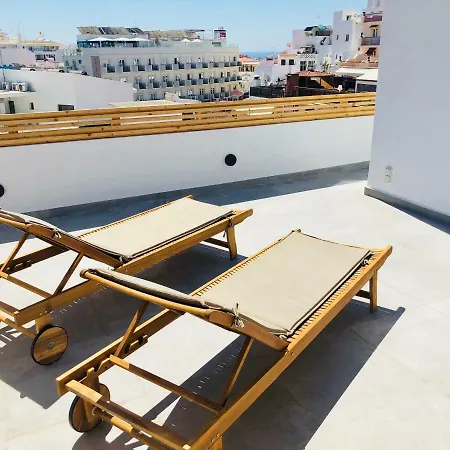 Casas Barulho Penthouse Old Town Apartment