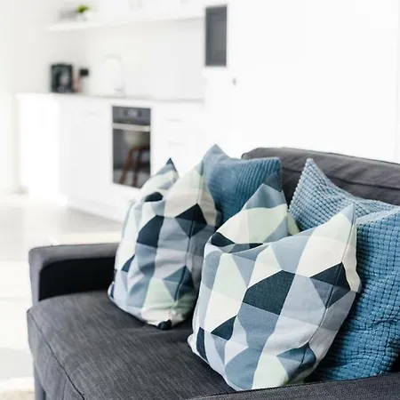 Casas Barulho Penthouse Old Town Apartment