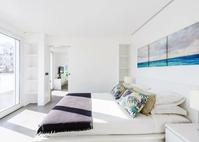 Casas Barulho Penthouse Old Town *